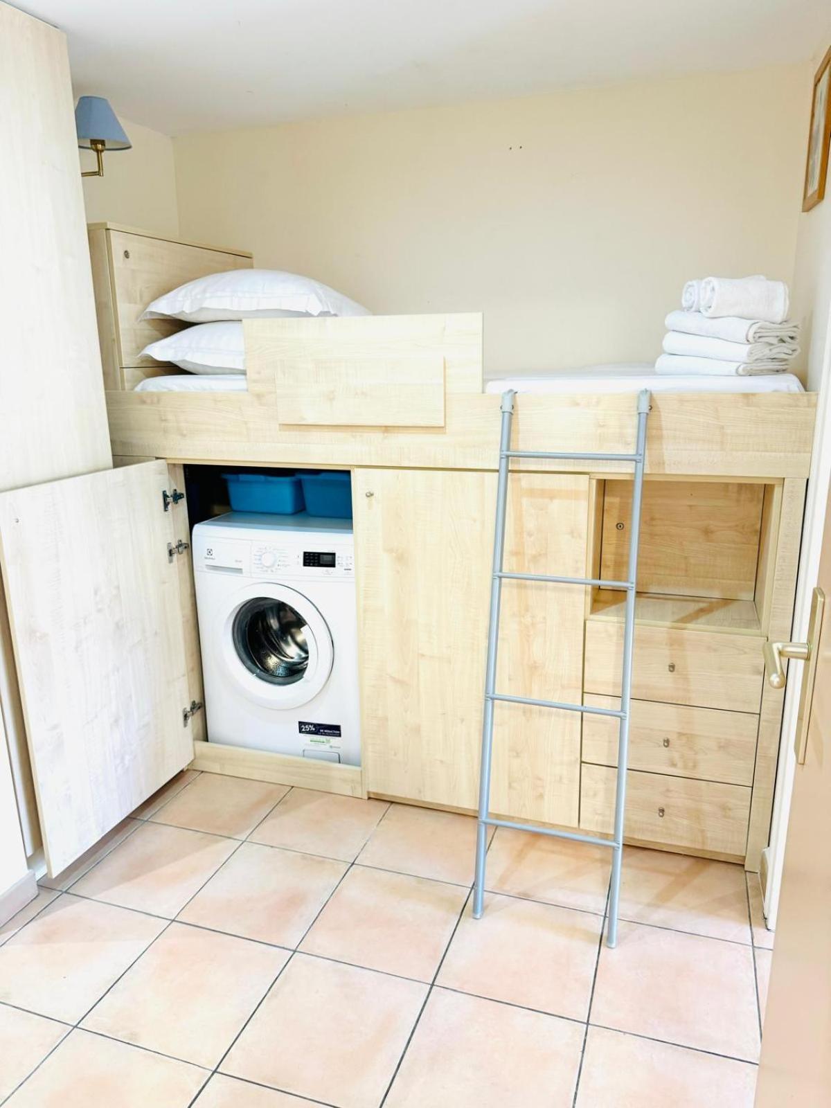 Les Rivages 2P Terrasse Parking Apartment ม็องตง ภายนอก รูปภาพ